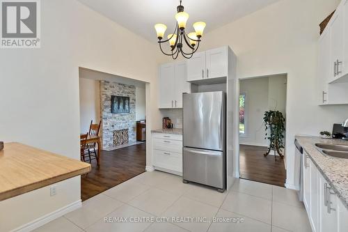 3 Sumner Road, London, ON - Indoor Photo Showing Kitchen With Double Sink