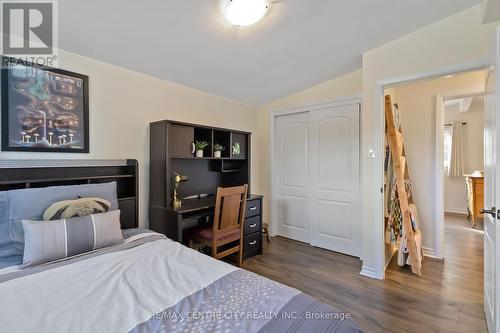 3 Sumner Road, London, ON - Indoor Photo Showing Bedroom