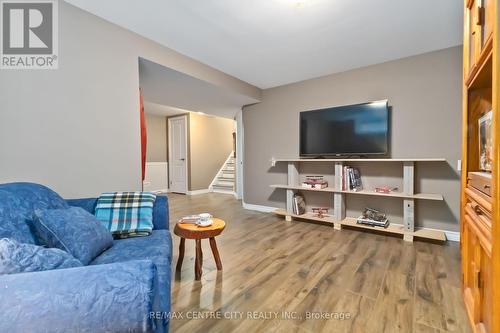 3 Sumner Road, London, ON - Indoor