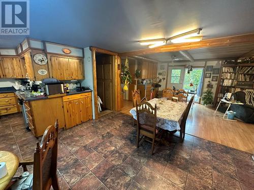 100 Shuswap River Drive, Lumby, BC - Indoor Photo Showing Dining Room