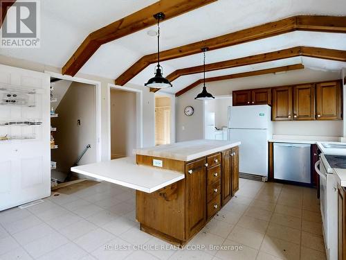 9950 Britannia Road, Milton, ON - Indoor Photo Showing Kitchen