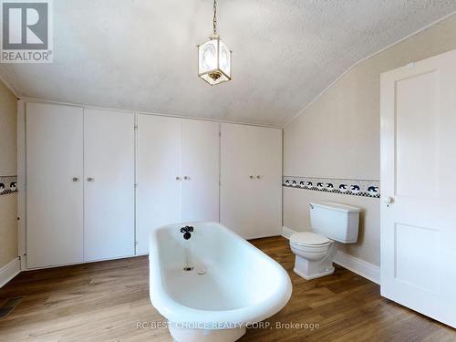 9950 Britannia Road, Milton, ON - Indoor Photo Showing Bathroom