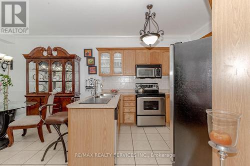 32 Pennyroyal Crescent, Brampton, ON - Indoor Photo Showing Kitchen With Double Sink