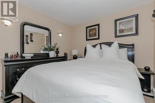 32 Pennyroyal Crescent, Brampton, ON - Indoor Photo Showing Bedroom