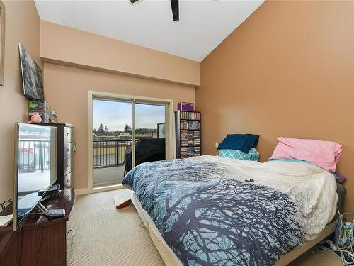 621-623 Treanor Ave, Langford, BC - Indoor Photo Showing Bedroom