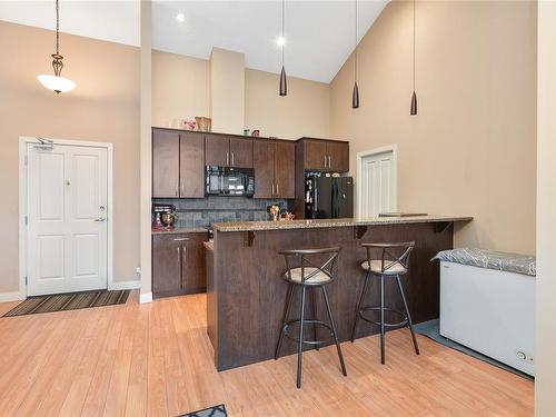 621-623 Treanor Ave, Langford, BC - Indoor Photo Showing Kitchen