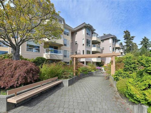 4199-2600 Ferguson Rd, Central Saanich, BC - Outdoor