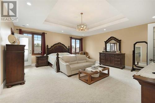 3740 Donato Drive, Lasalle, ON - Indoor Photo Showing Other Room