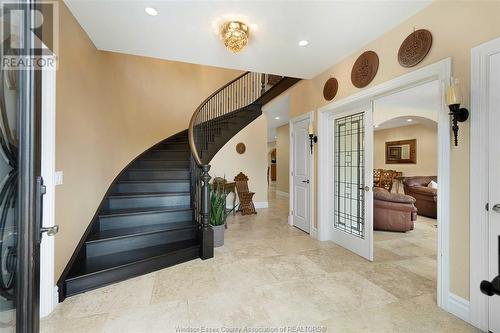 3740 Donato Drive, Lasalle, ON - Indoor Photo Showing Other Room