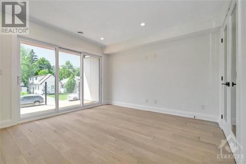 533 Broadhead Avenue Unit#A, Ottawa, ON - Indoor Photo Showing Other Room