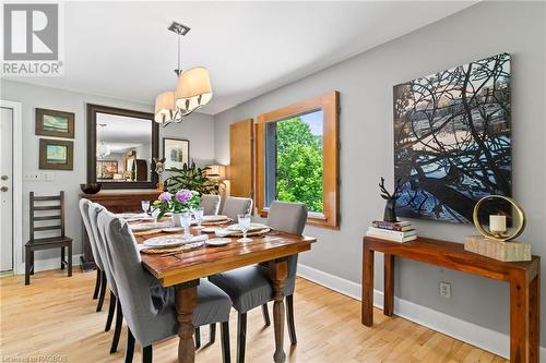 215588 Concession 4, Chatsworth (Twp), ON - Indoor Photo Showing Dining Room