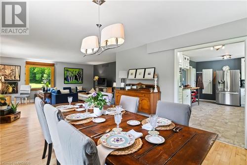 Elegant interior spaces - 215588 Concession 4, Chatsworth (Twp), ON - Indoor Photo Showing Dining Room