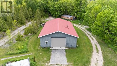 Large shop / garage with hydro, hydraulic lift and wood stove. - 215588 Concession 4, Chatsworth (Twp), ON - Outdoor