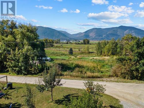 312 4Th  N Avenue, Creston, BC - Outdoor With View