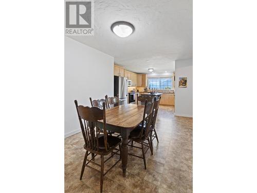 312 4Th  N Avenue, Creston, BC - Indoor Photo Showing Dining Room