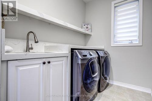 14 Beaconsfield Drive, Vaughan, ON - Indoor Photo Showing Laundry Room