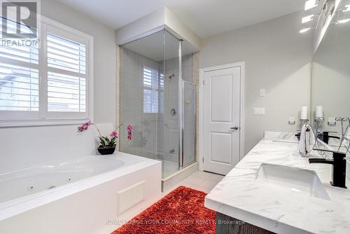 14 Beaconsfield Drive, Vaughan, ON - Indoor Photo Showing Bathroom