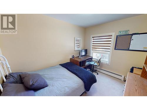 490 Halpin Street, Kimberley, BC - Indoor Photo Showing Bedroom