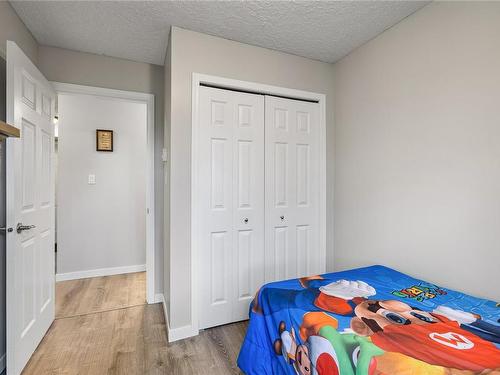 2-8 White St, Ladysmith, BC - Indoor Photo Showing Bedroom