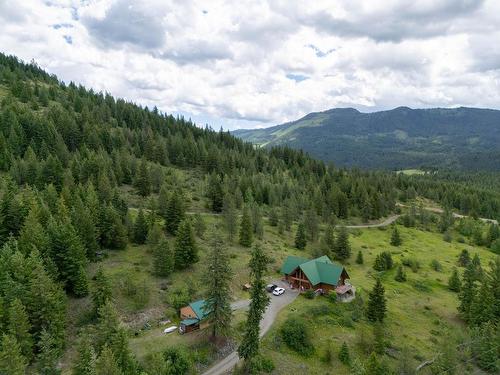 5112 Genier Lake Road, Barriere, BC 