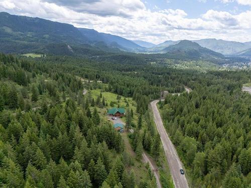 5112 Genier Lake Road, Barriere, BC 