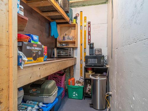 Cellar/Cold room - 23 Rue Dagenais, Saint-Hippolyte, QC - Indoor Photo Showing Basement