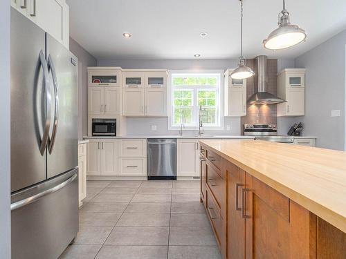 Kitchen - 23 Rue Dagenais, Saint-Hippolyte, QC - Indoor Photo Showing Kitchen