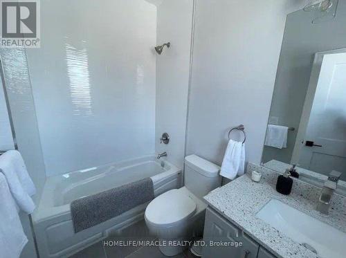 1103 Orchard Road, Mississauga, ON - Indoor Photo Showing Bathroom