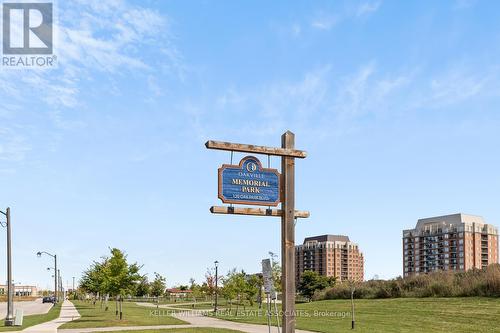 23 - 19 Hays Boulevard, Oakville, ON - Outdoor With View