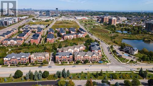 23 - 19 Hays Boulevard, Oakville, ON - Outdoor With View