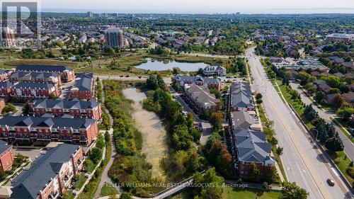 23 - 19 Hays Boulevard, Oakville, ON - Outdoor With View