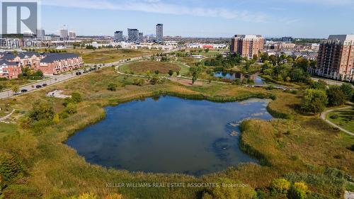 23 - 19 Hays Boulevard, Oakville, ON - Outdoor With View