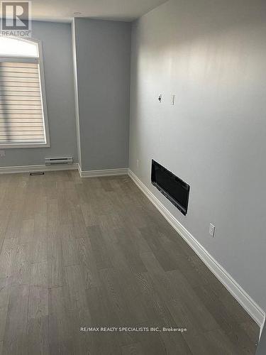 5187 Oscar Peterson Boulevard, Mississauga, ON - Indoor Photo Showing Other Room