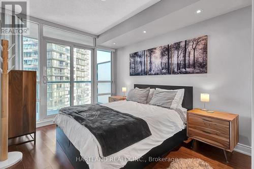 2007 - 15 Legion Road S, Toronto, ON - Indoor Photo Showing Bedroom