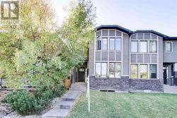 1431B 39 Street SW  Calgary, AB T3C 1V5