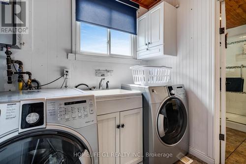 84 Pulley Road, Leamington, ON - Indoor Photo Showing Laundry Room