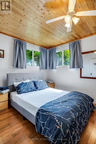 84 Pulley Road, Leamington, ON - Indoor Photo Showing Bedroom