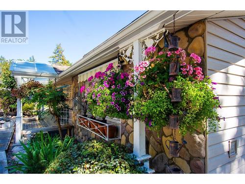 9123 & 9131 Westside Road, Vernon, BC - Outdoor