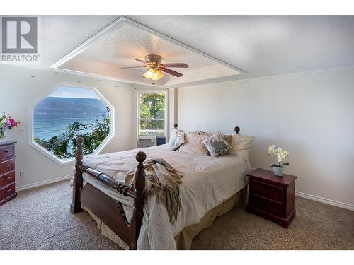 9123 & 9131 Westside Road, Vernon, BC - Indoor Photo Showing Bedroom