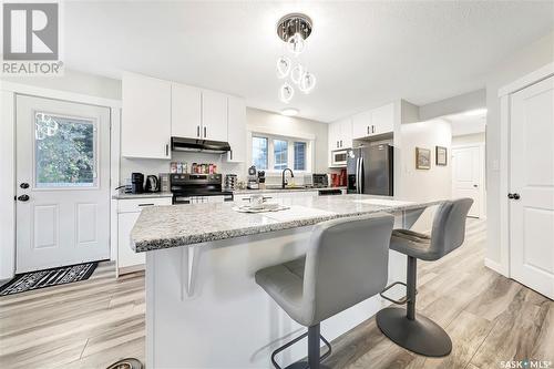 249 4Th Street W, St. Walburg, SK - Indoor Photo Showing Kitchen