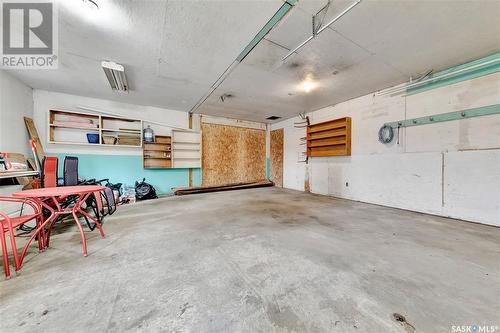 249 4Th Street W, St. Walburg, SK - Indoor Photo Showing Garage