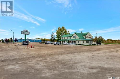 249 4Th Street W, St. Walburg, SK - Outdoor