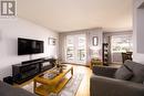 6037 Dallas Drive, Kamloops, BC  - Indoor Photo Showing Living Room 