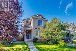 182 Mahogany Heights SE  Calgary, AB T3M 0X6