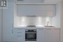 903 - 188 Cumberland Street, Toronto, ON  - Indoor Photo Showing Kitchen 