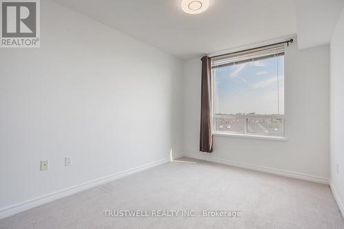 808 - 88 Grandview Way, Toronto, ON - Indoor Photo Showing Other Room