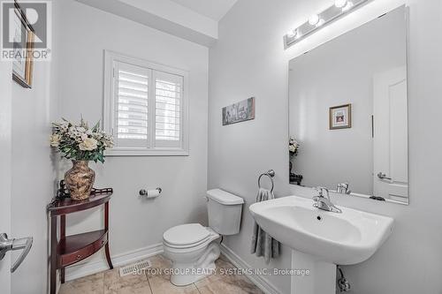 1674 Badgley Drive, Oshawa, ON - Indoor Photo Showing Bathroom