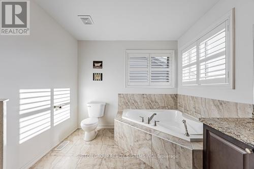 1674 Badgley Drive, Oshawa, ON - Indoor Photo Showing Bathroom