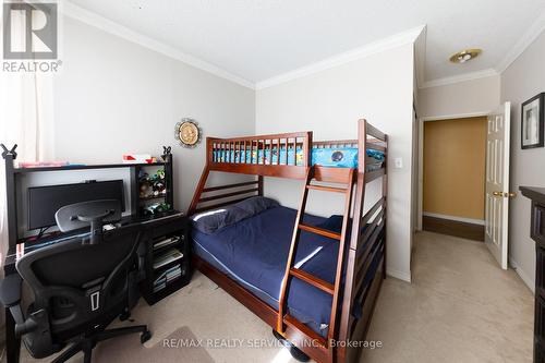 104 - 175 Cedar Avenue N, Richmond Hill, ON - Indoor Photo Showing Bedroom