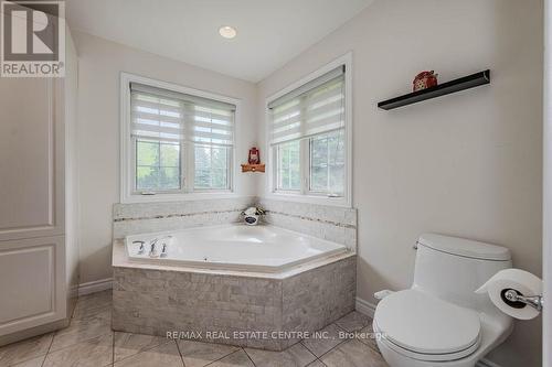 7568 Marden Road, Guelph/Eramosa, ON - Indoor Photo Showing Bathroom